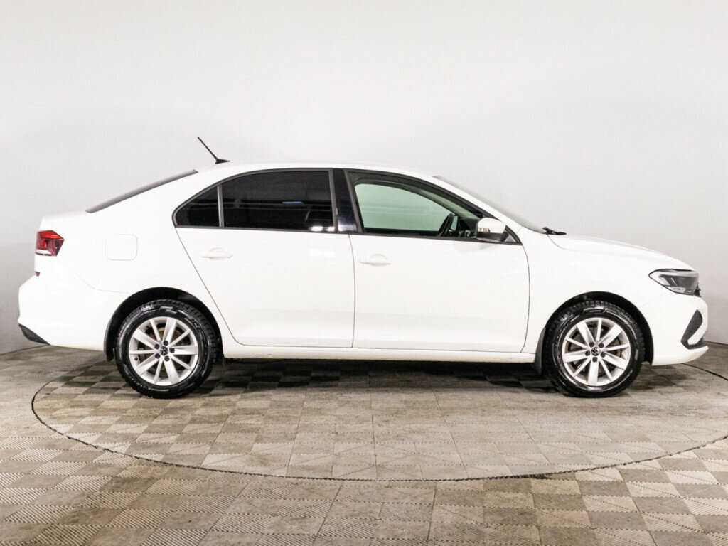 Купить Volkswagen Polo с пробегом. Фото: #3
