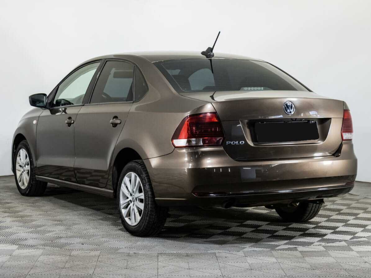 Купить Volkswagen Polo с пробегом. Фото: #6