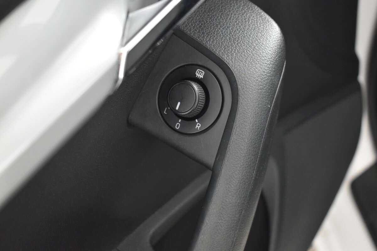 Купить Skoda Octavia с пробегом. Фото: #13