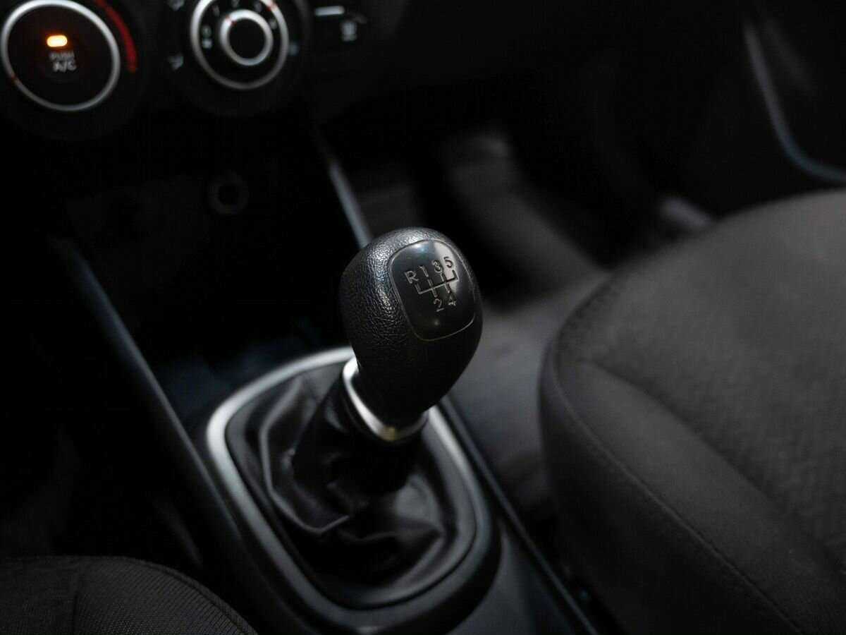 Купить Kia Rio с пробегом. Фото: #16