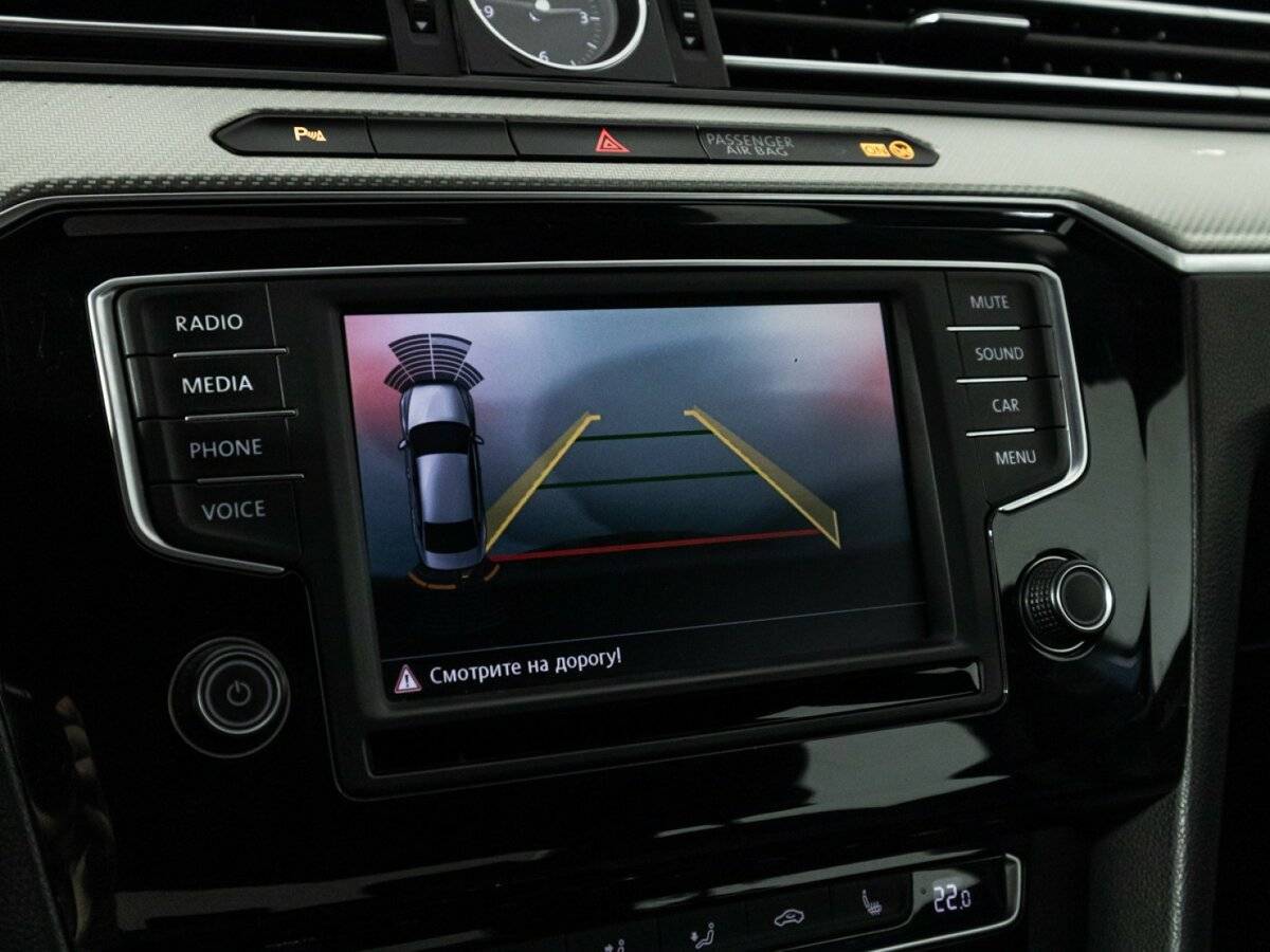 Купить Volkswagen Passat с пробегом. Фото: #18