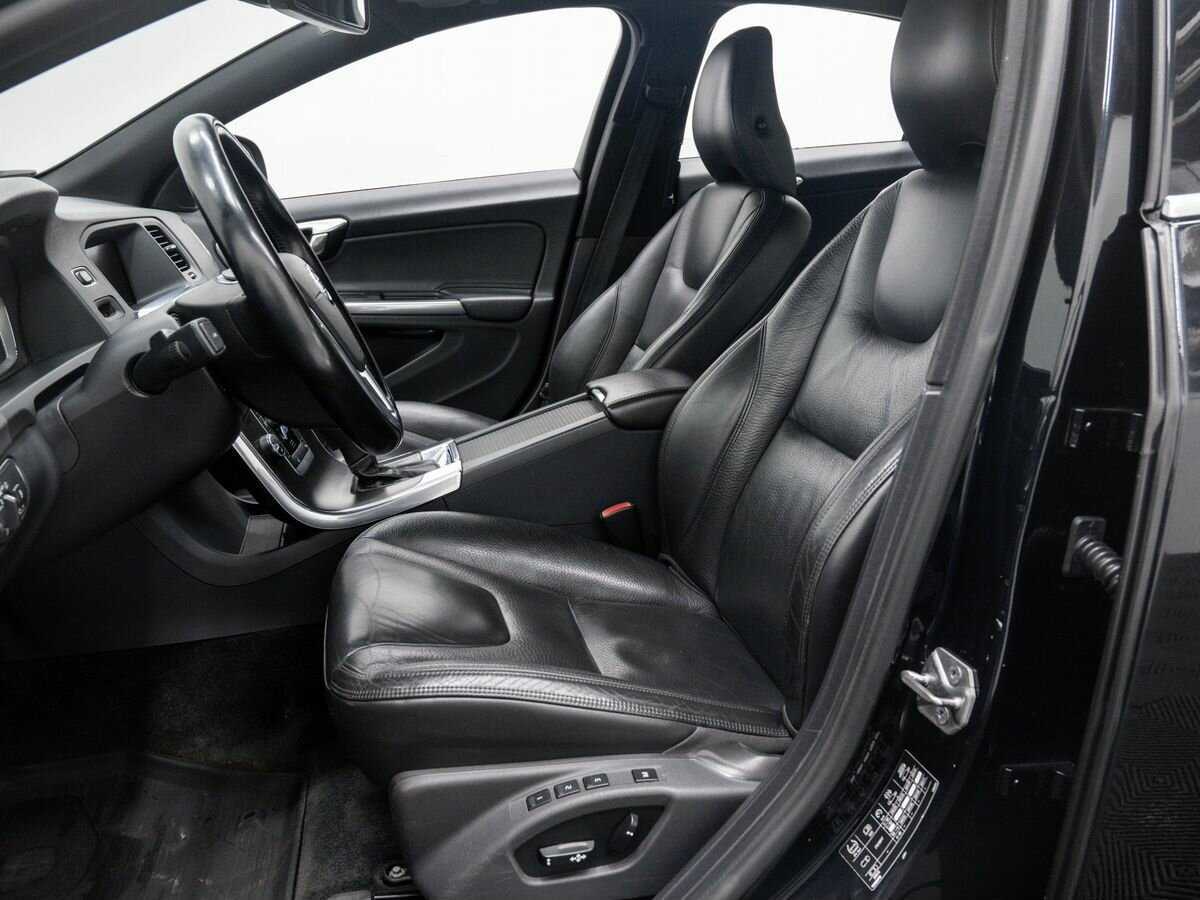 Купить Volvo S60 с пробегом. Фото: #14
