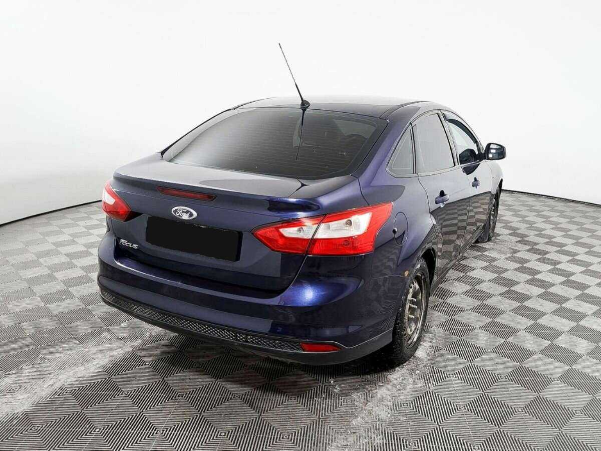 Купить Ford Focus с пробегом. Фото: #4
