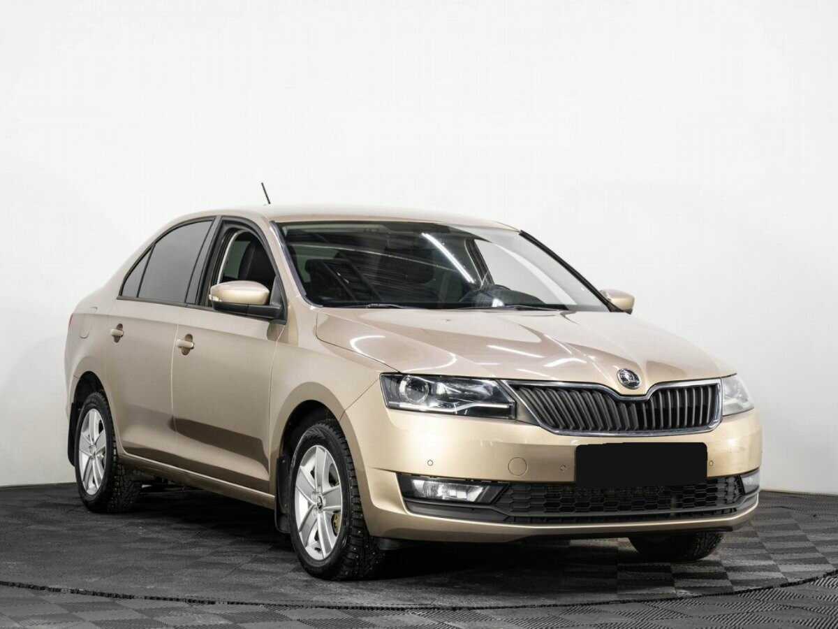Купить Skoda Rapid с пробегом. Фото: #2