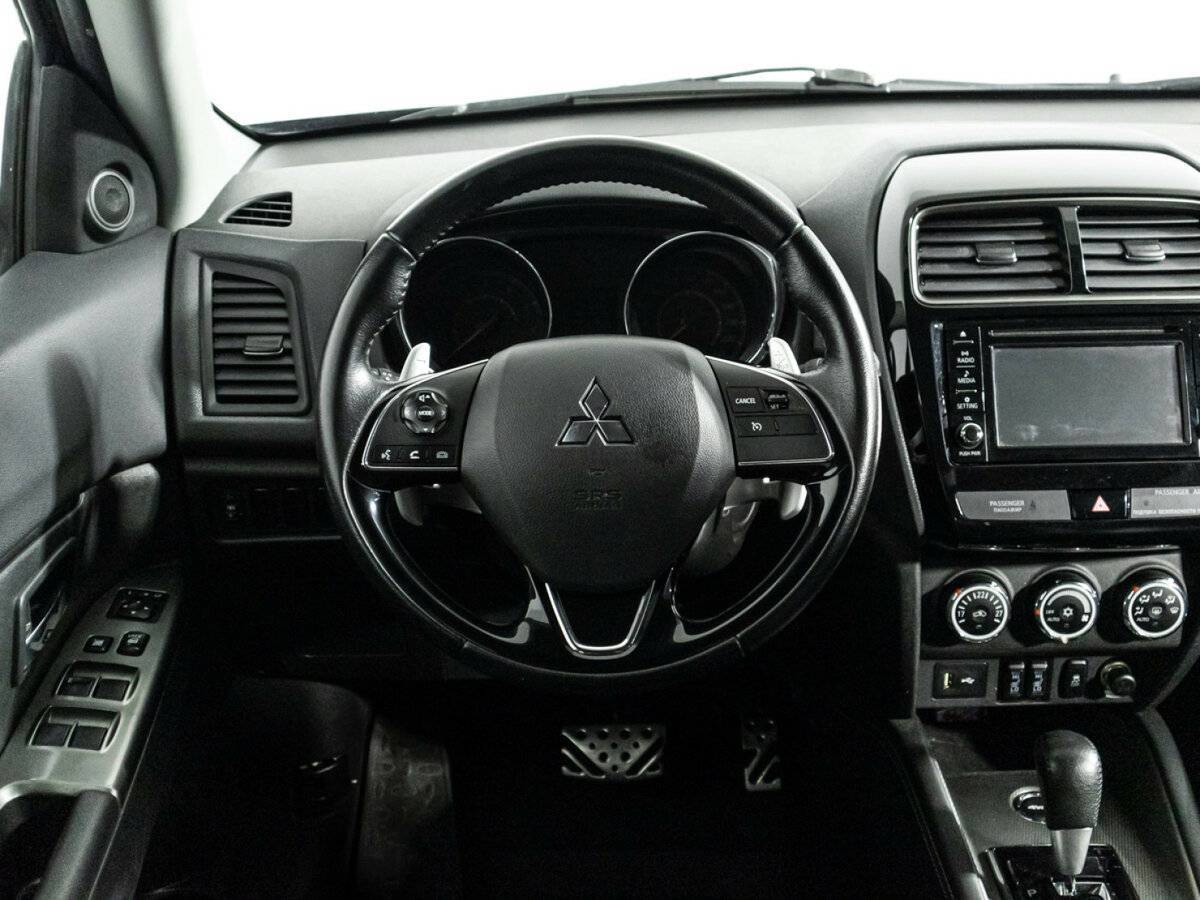 Купить Mitsubishi ASX с пробегом. Фото: #18