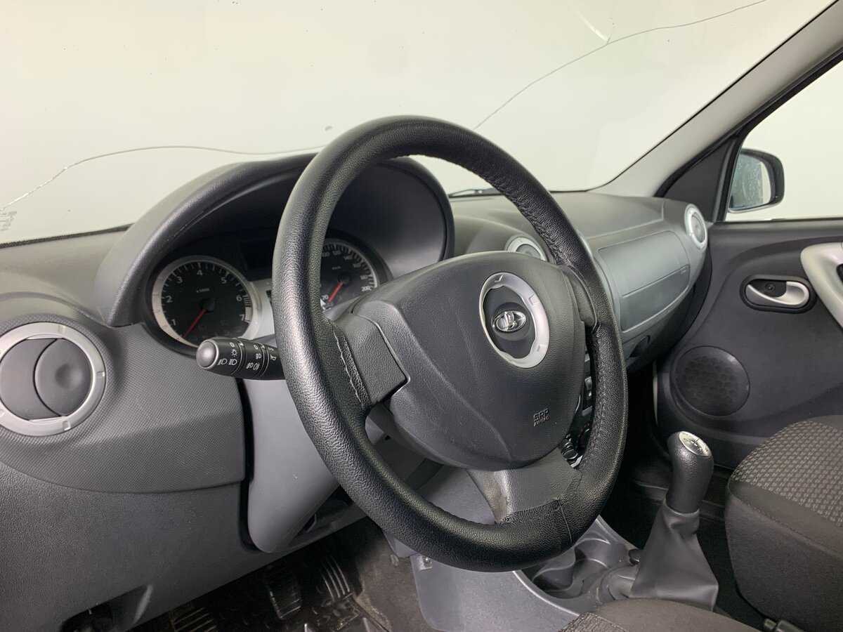 Купить Lada (ВАЗ) Largus с пробегом. Фото: #10