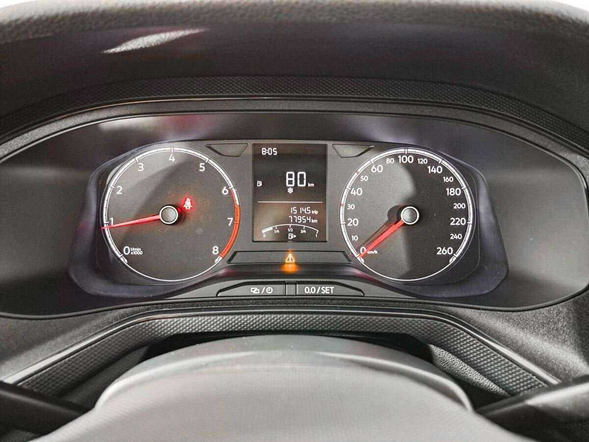 Купить Volkswagen Polo с пробегом. Фото: #10