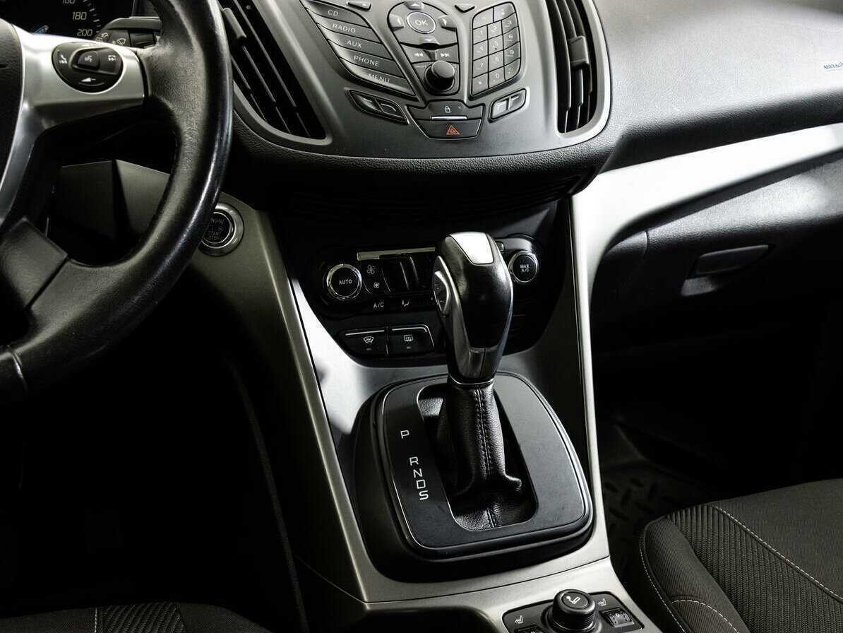 Купить Ford Kuga с пробегом. Фото: #11