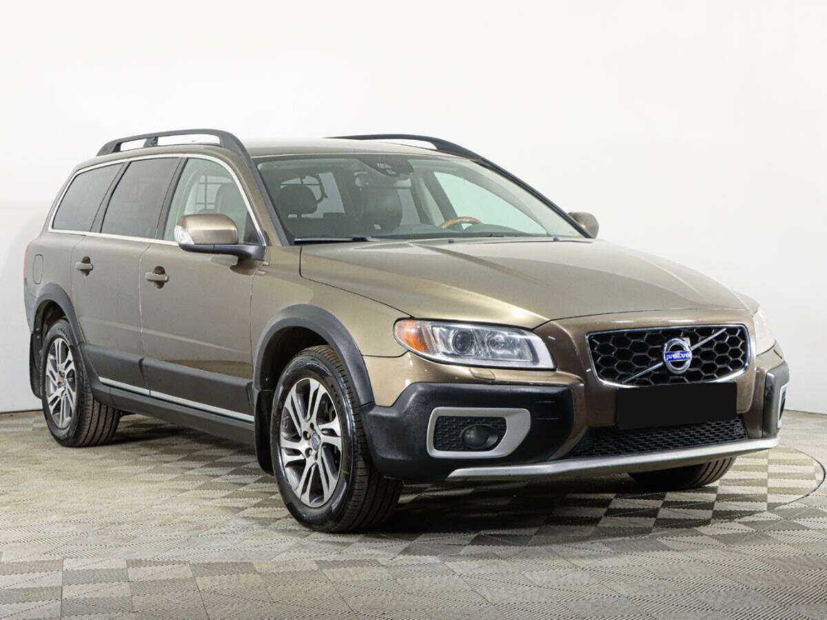 Купить Volvo XC70 с пробегом. Фото: #2