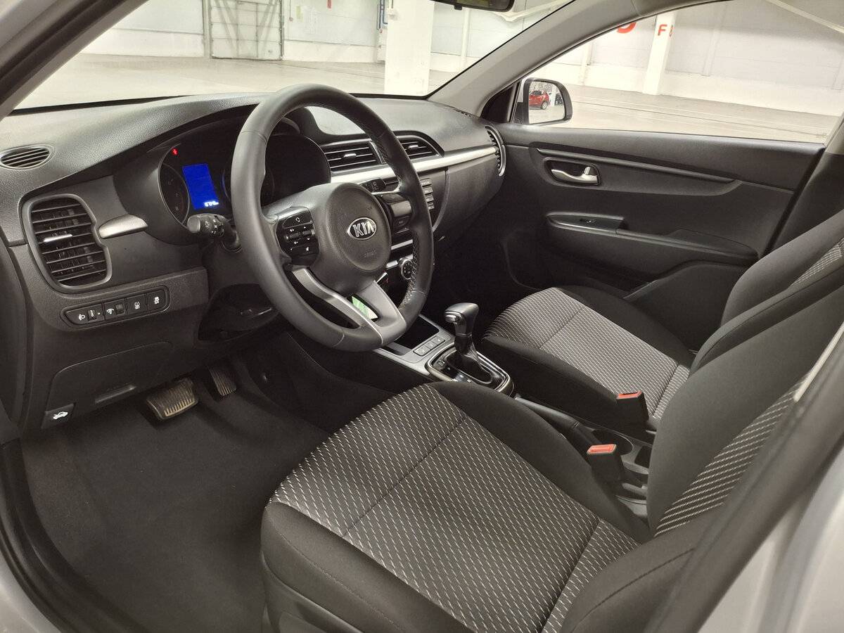 Купить Kia Rio с пробегом. Фото: #15