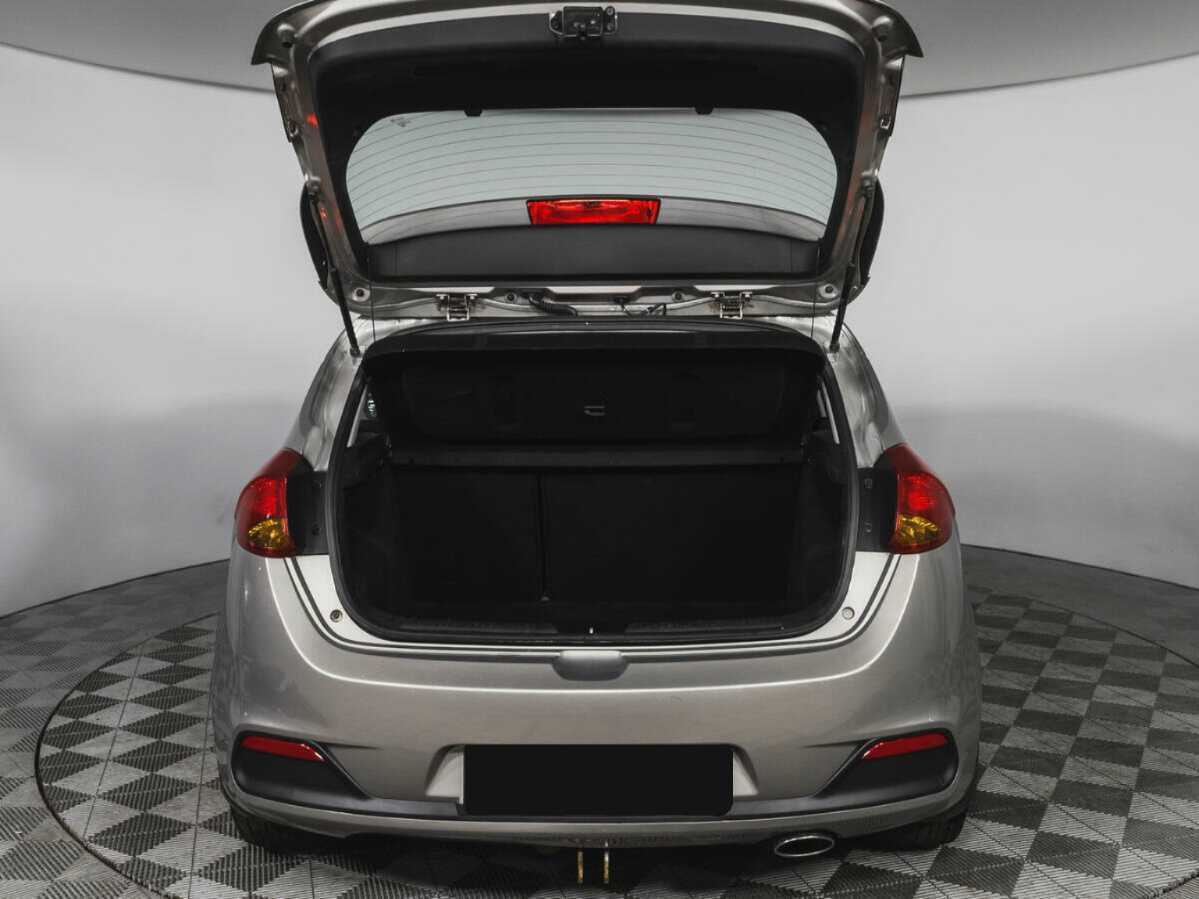 Купить Kia Ceed с пробегом. Фото: #16