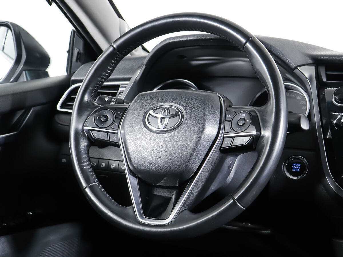 Купить Toyota Camry с пробегом. Фото: #15