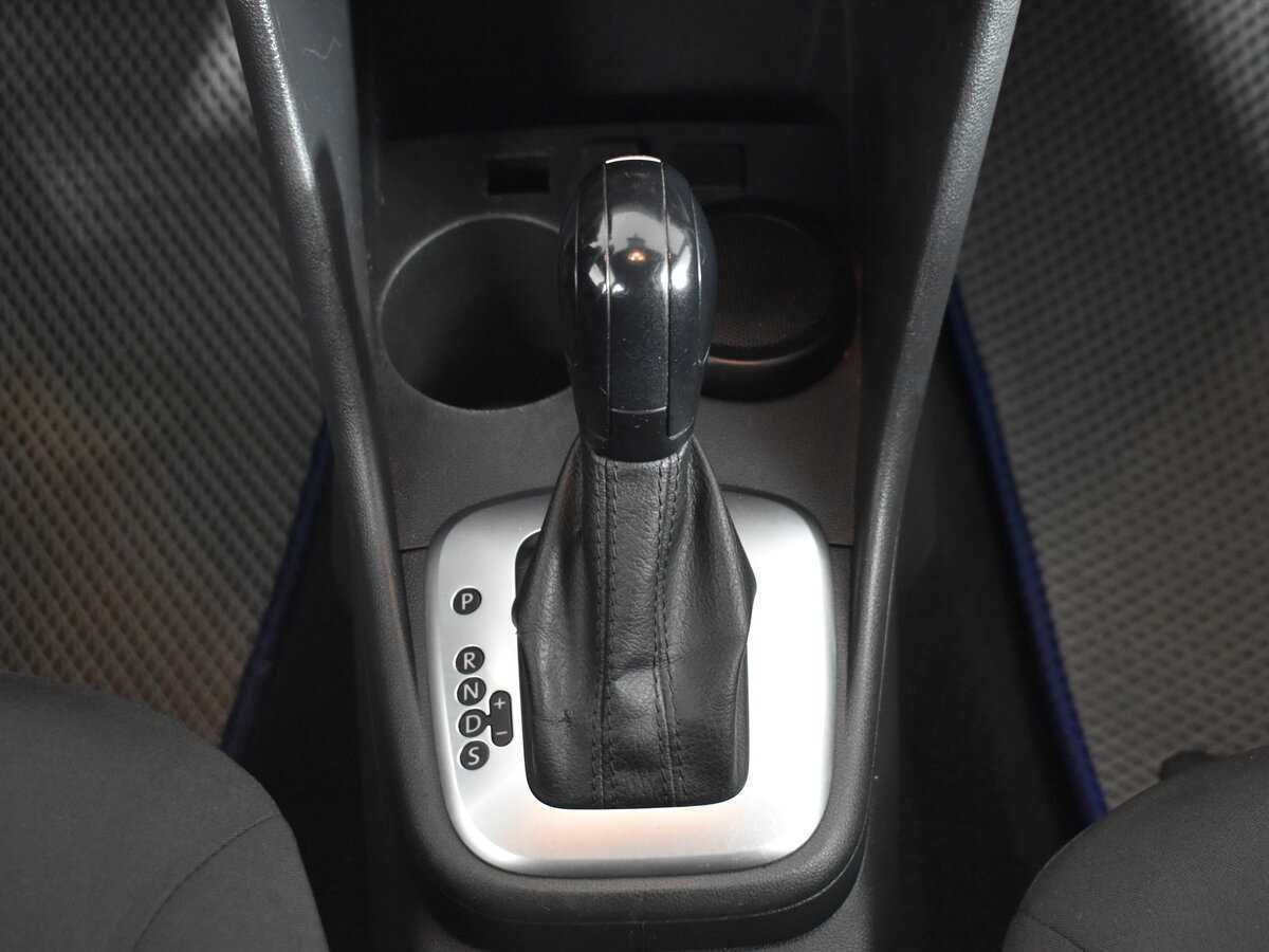 Купить Volkswagen Polo с пробегом. Фото: #8