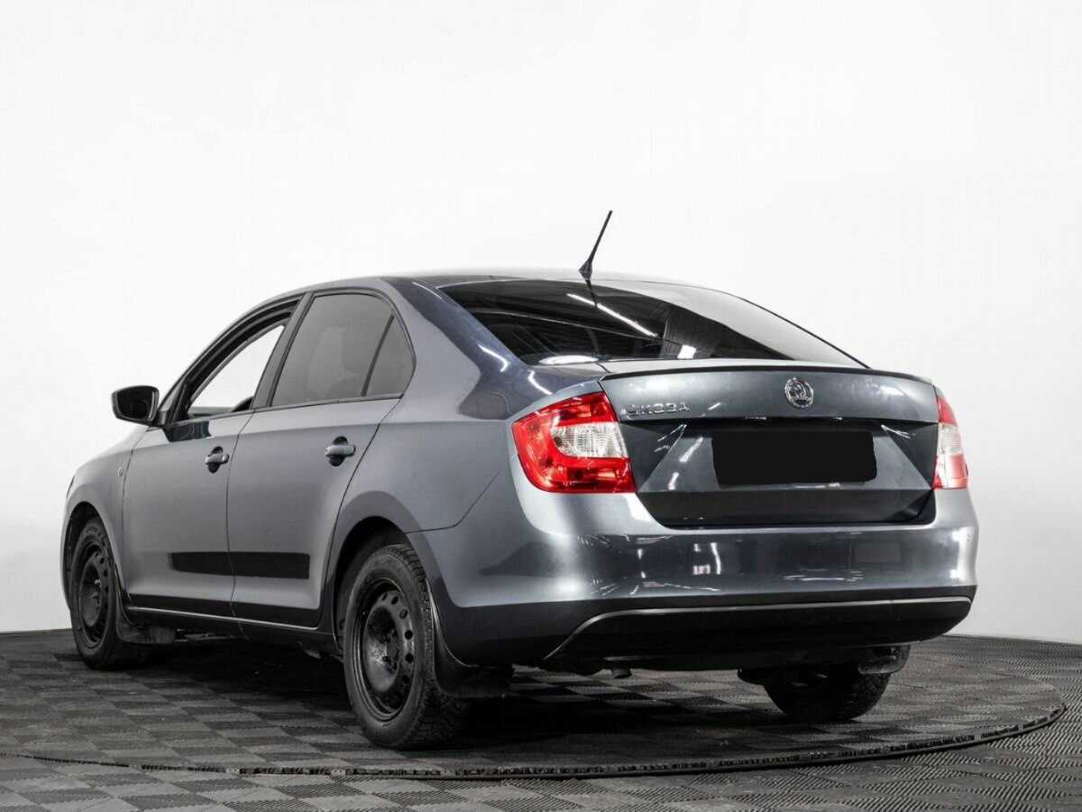 Купить Skoda Rapid с пробегом. Фото: #5