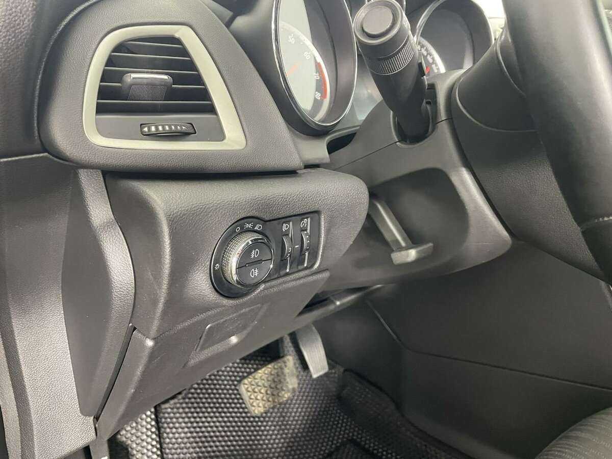 Купить Opel Astra с пробегом. Фото: #8