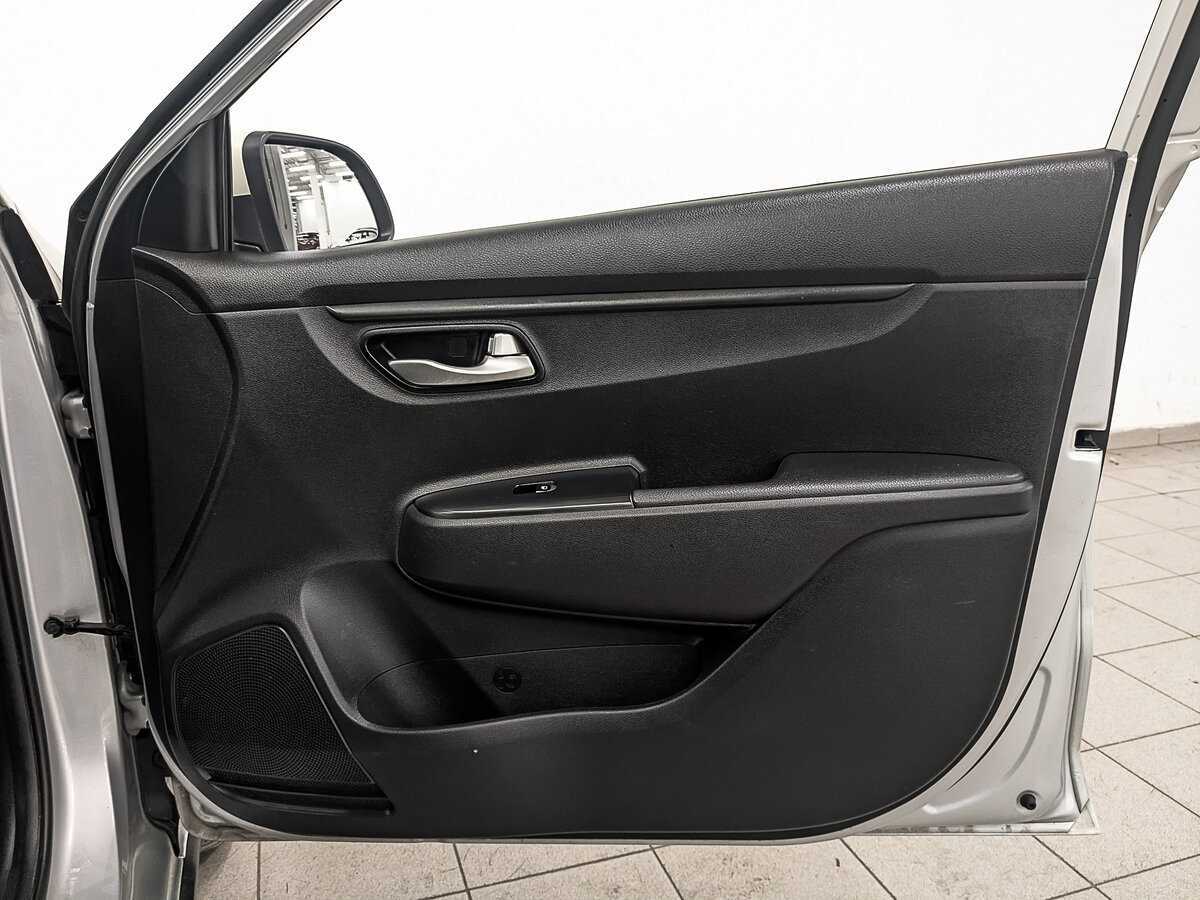 Купить Kia Rio с пробегом. Фото: #24