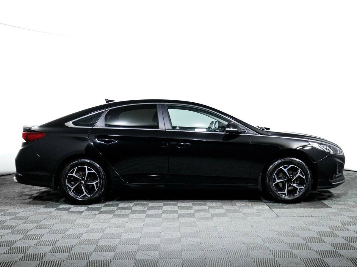 Купить Hyundai Sonata с пробегом. Фото: #3