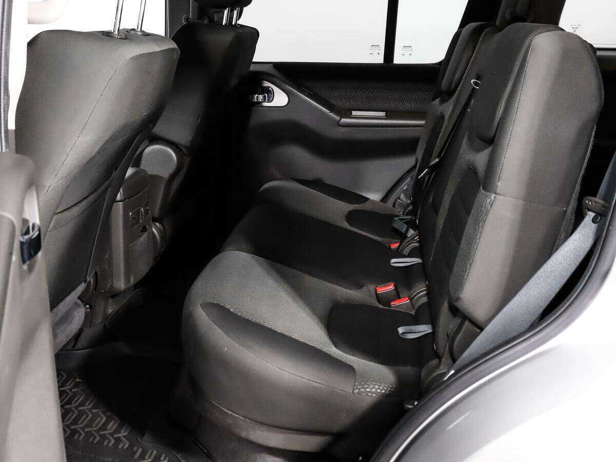 Купить Nissan Pathfinder с пробегом. Фото: #9