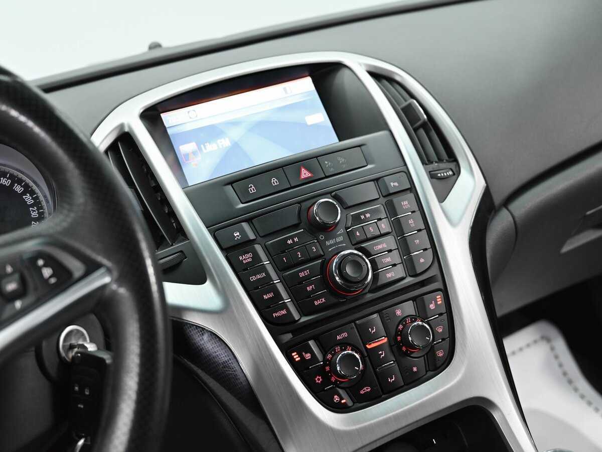 Купить Opel Astra с пробегом. Фото: #8