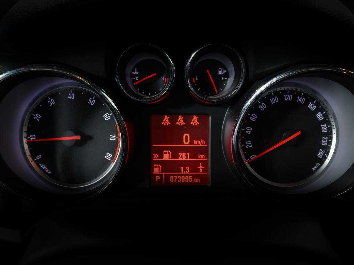 Купить Opel Mokka с пробегом. Фото: #8