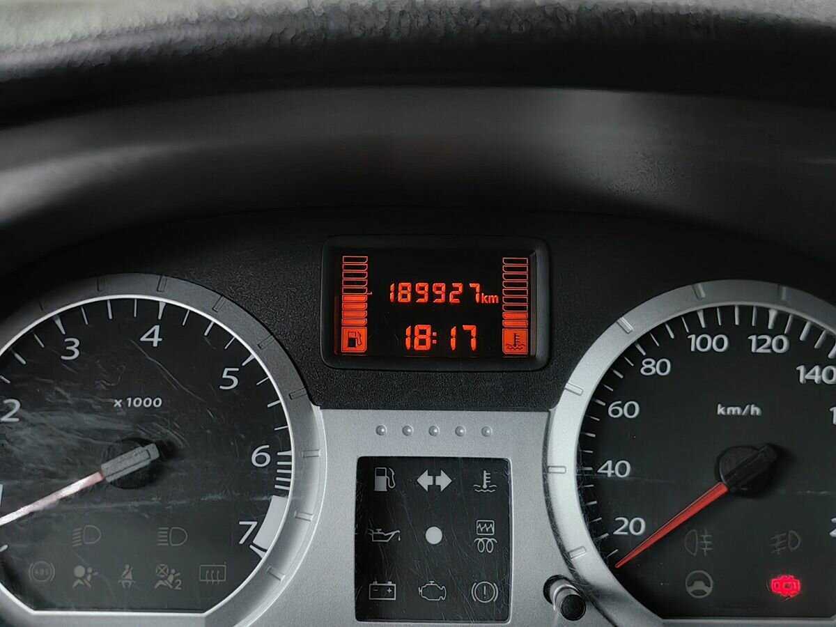 Купить Lada (ВАЗ) Largus с пробегом. Фото: #16