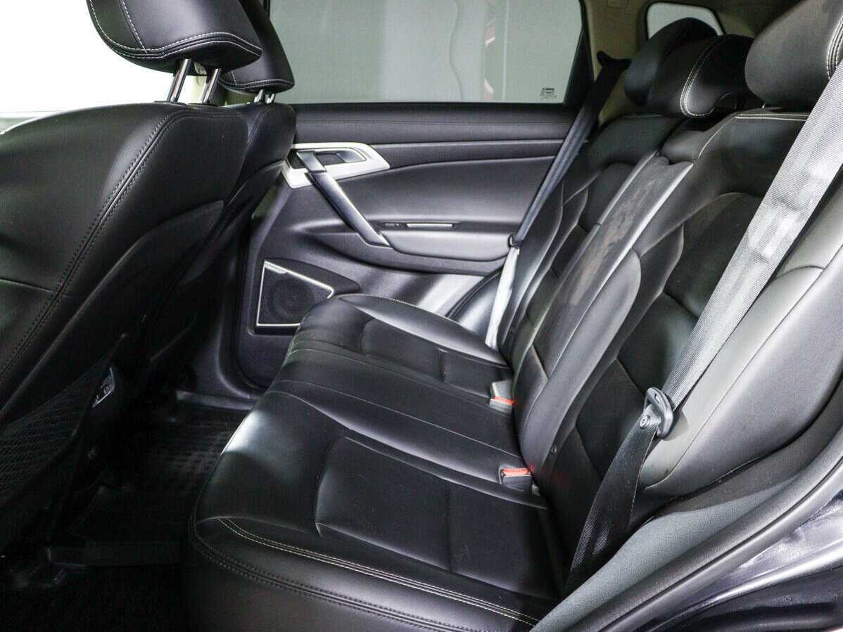 Купить Geely Atlas с пробегом. Фото: #9