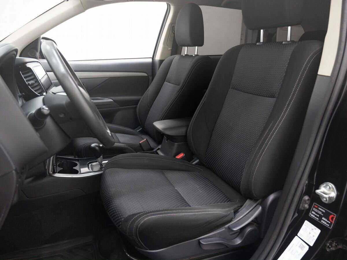 Купить Mitsubishi Outlander с пробегом. Фото: #7