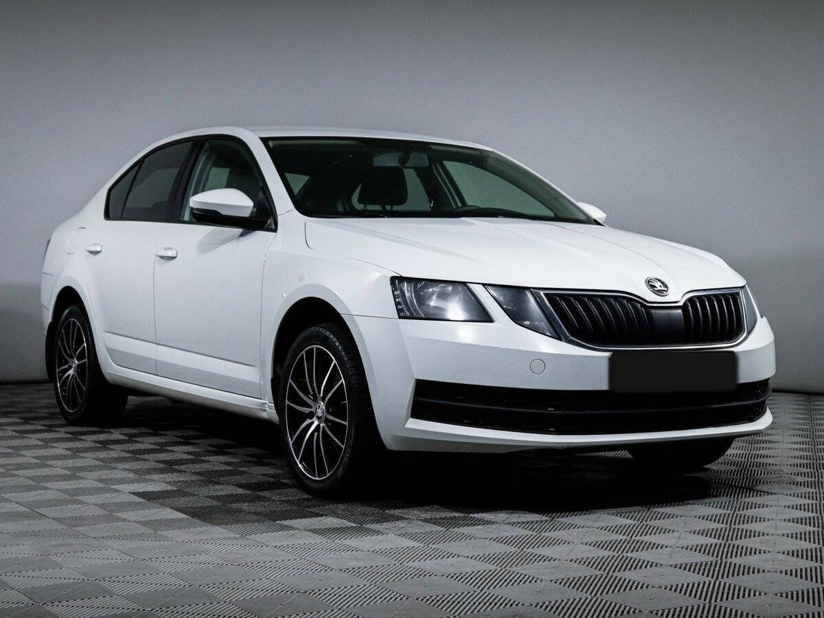 Купить Skoda Octavia с пробегом. Фото: #2