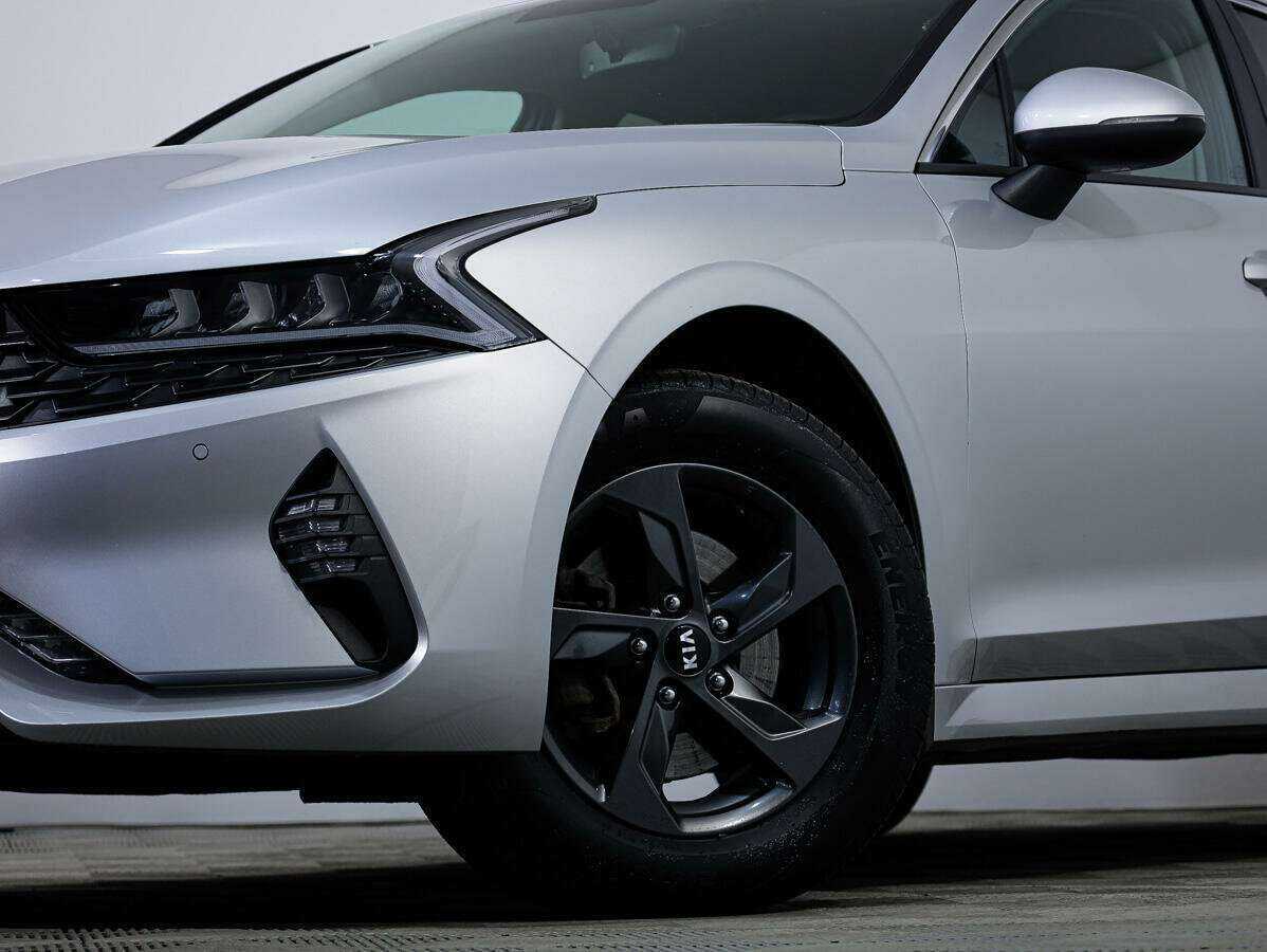 Купить Kia K5 с пробегом. Фото: #15