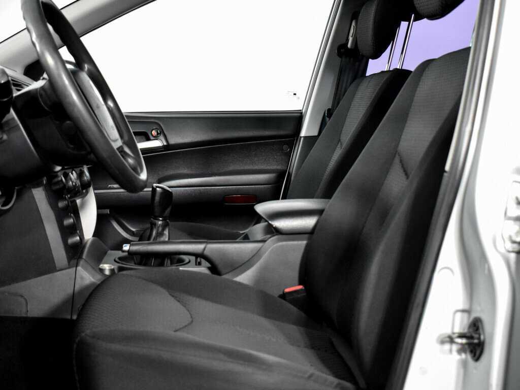 Купить SsangYong Kyron с пробегом. Фото: #10