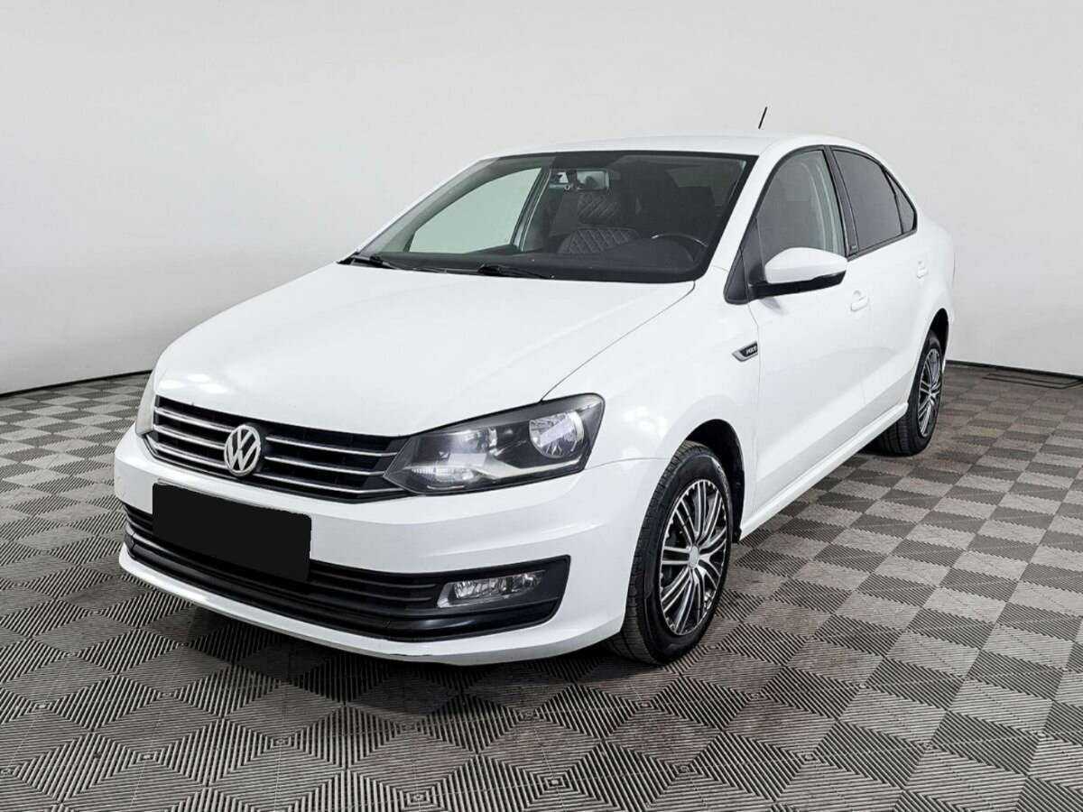 Купить Volkswagen Polo с пробегом. Посмотреть фото