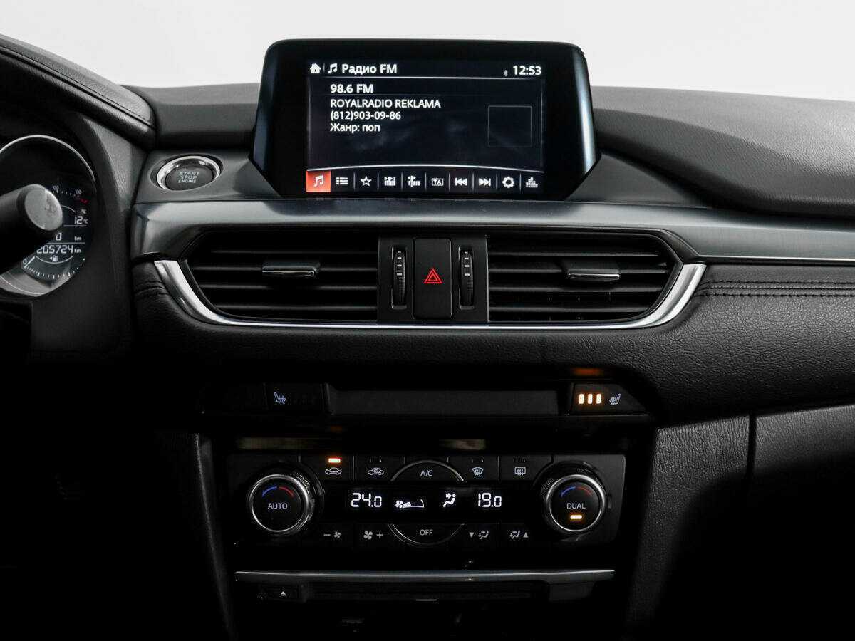 Купить Mazda 6 с пробегом. Фото: #13