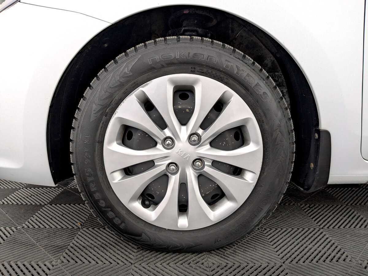 Купить Kia Rio с пробегом. Фото: #17