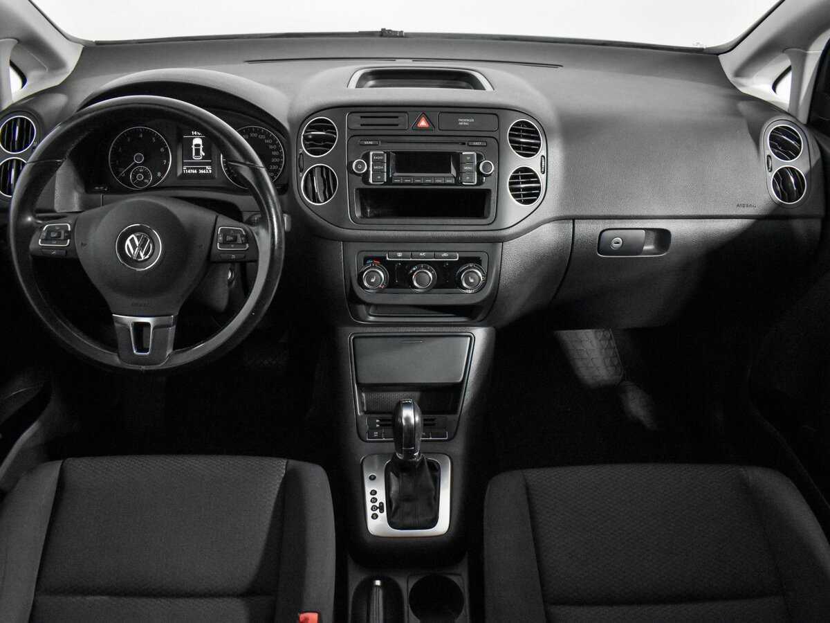 Купить Volkswagen Golf Plus с пробегом. Фото: #14