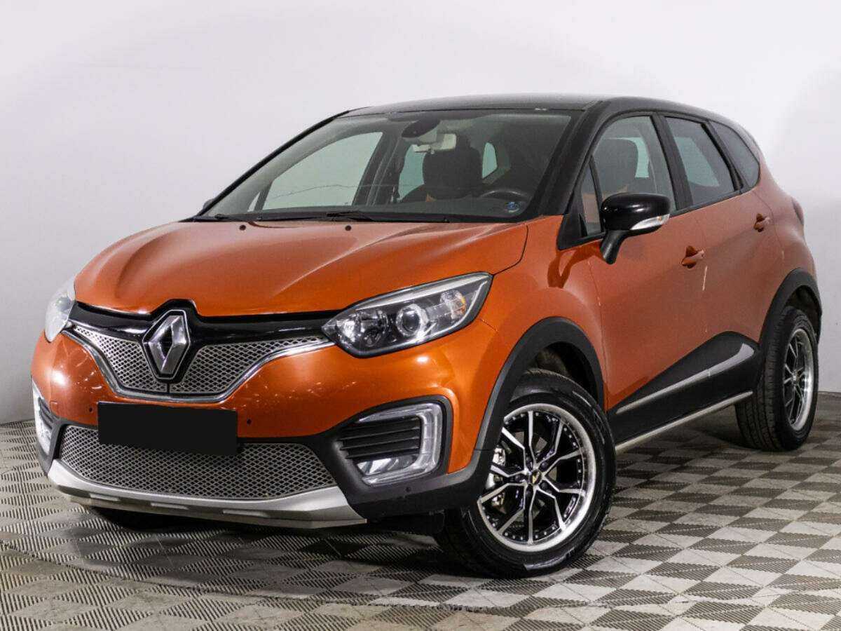 Купить Renault Kaptur с пробегом. Посмотреть фото