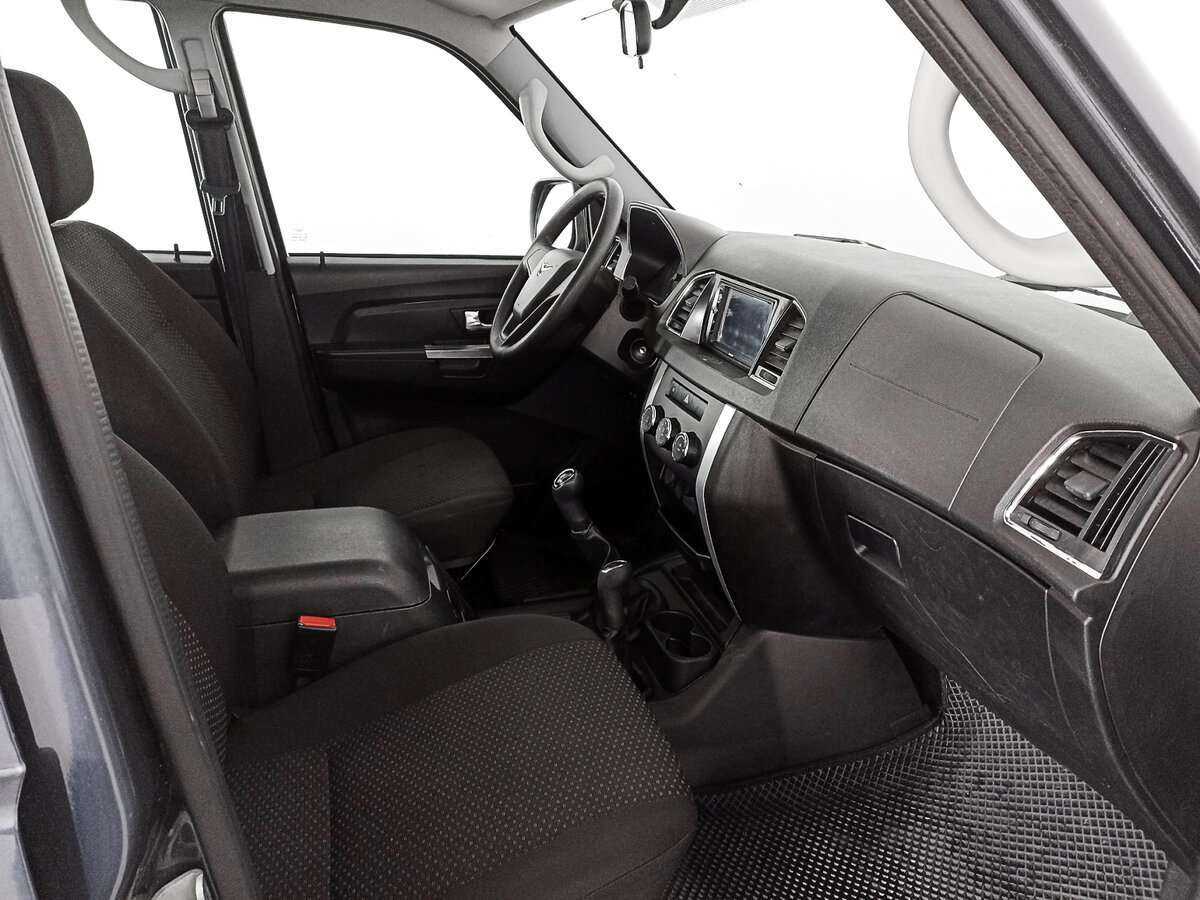 Купить УАЗ Patriot с пробегом. Фото: #7