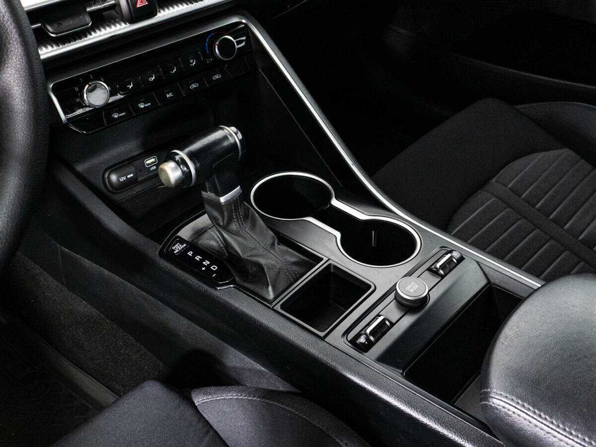 Купить Kia K5 с пробегом. Фото: #16