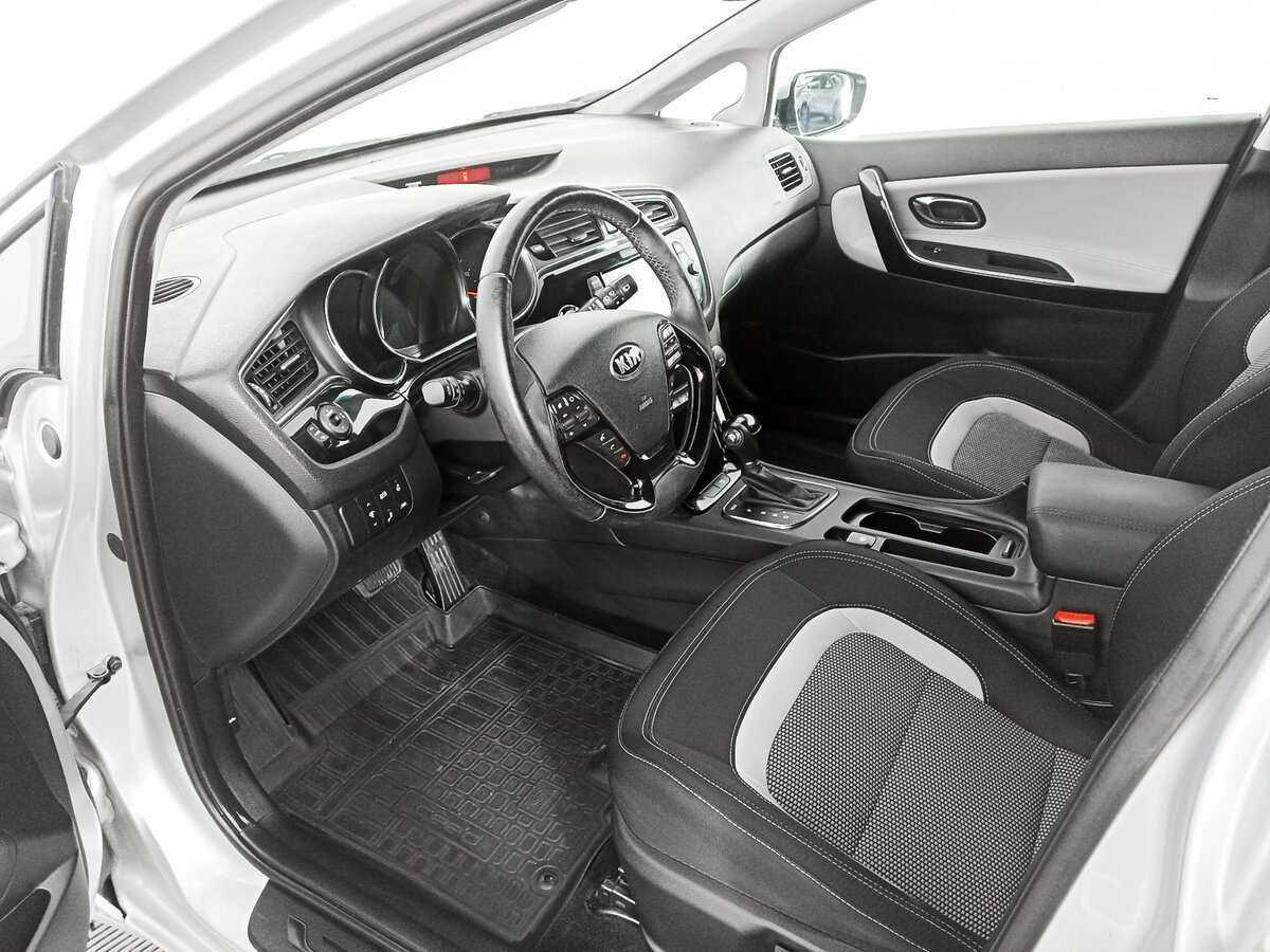 Купить Kia Ceed с пробегом. Фото: #15