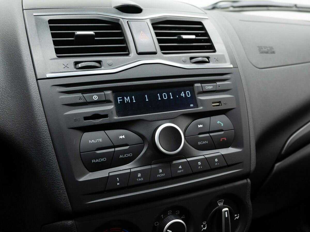 Купить Lada (ВАЗ) Granta с пробегом. Фото: #16