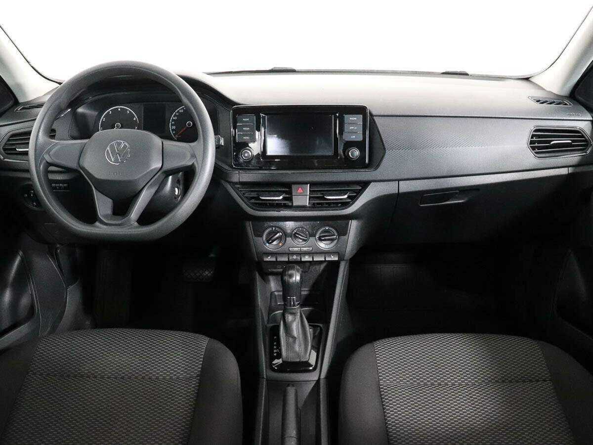 Купить Volkswagen Polo с пробегом. Фото: #10