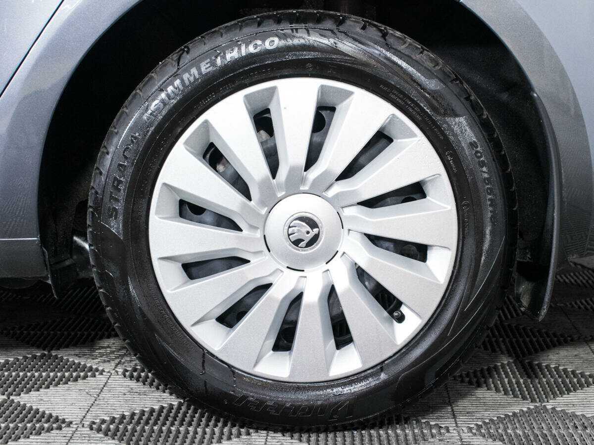 Купить Skoda Octavia с пробегом. Фото: #15