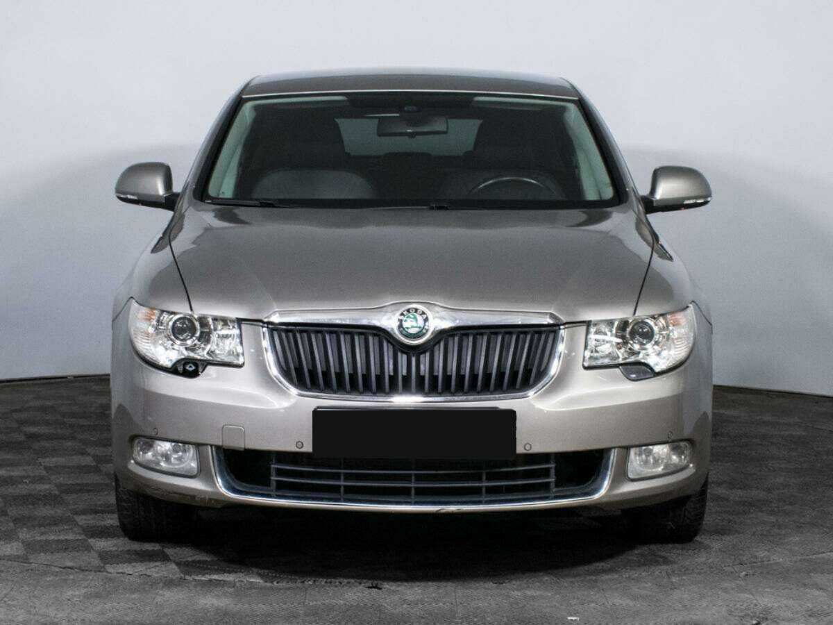 Купить Skoda Superb с пробегом. Фото: #1