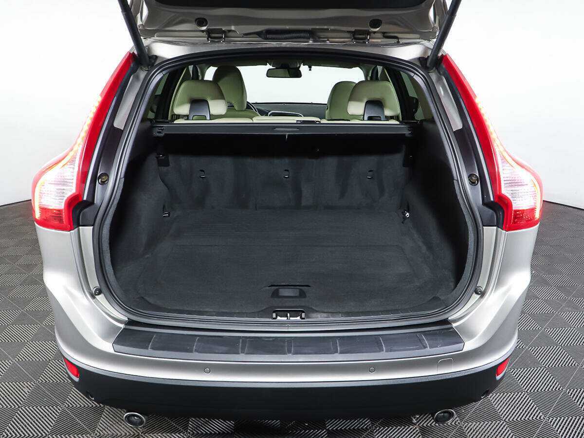 Купить Volvo XC60 с пробегом. Фото: #9