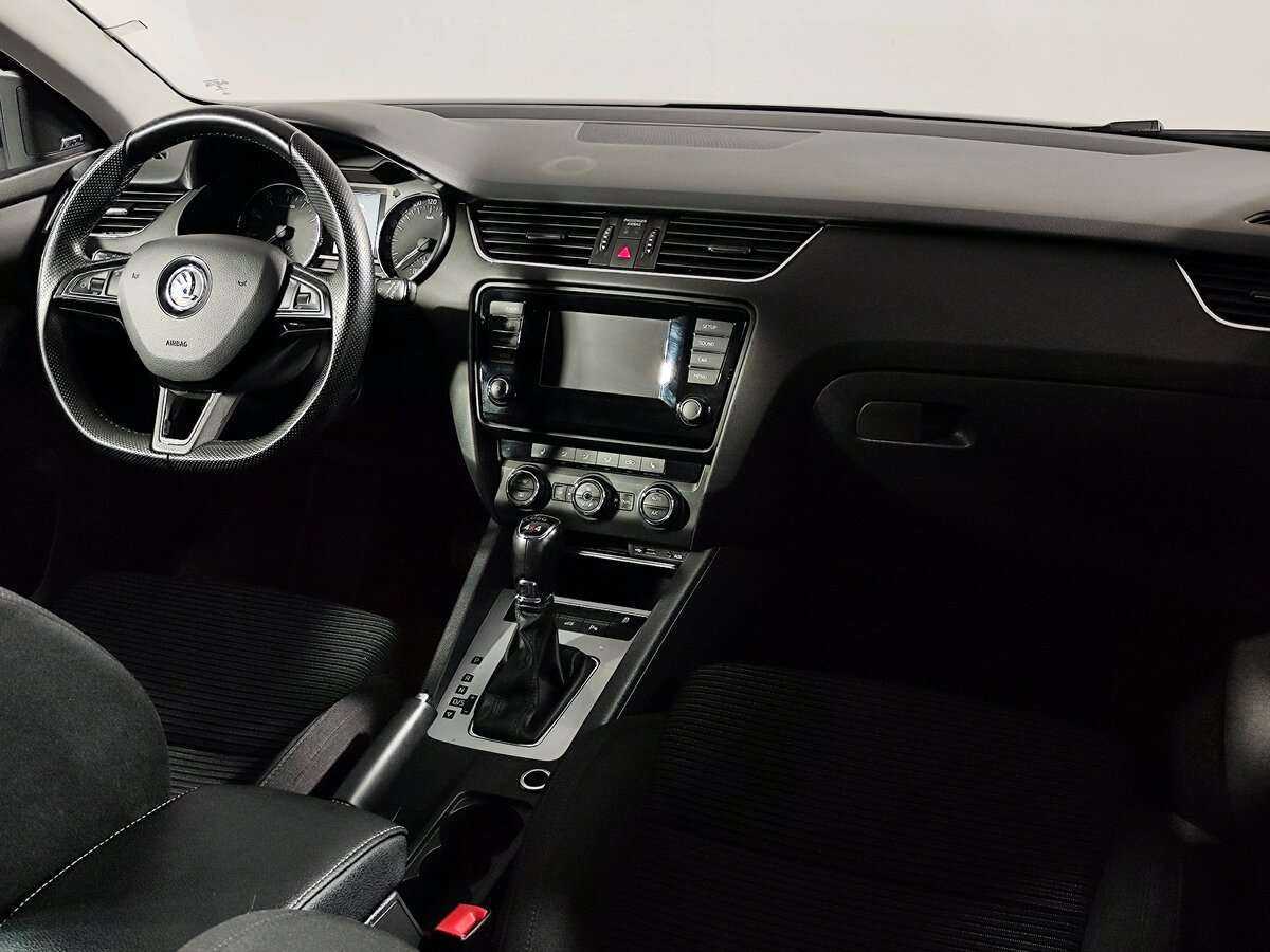 Купить Skoda Octavia с пробегом. Фото: #10