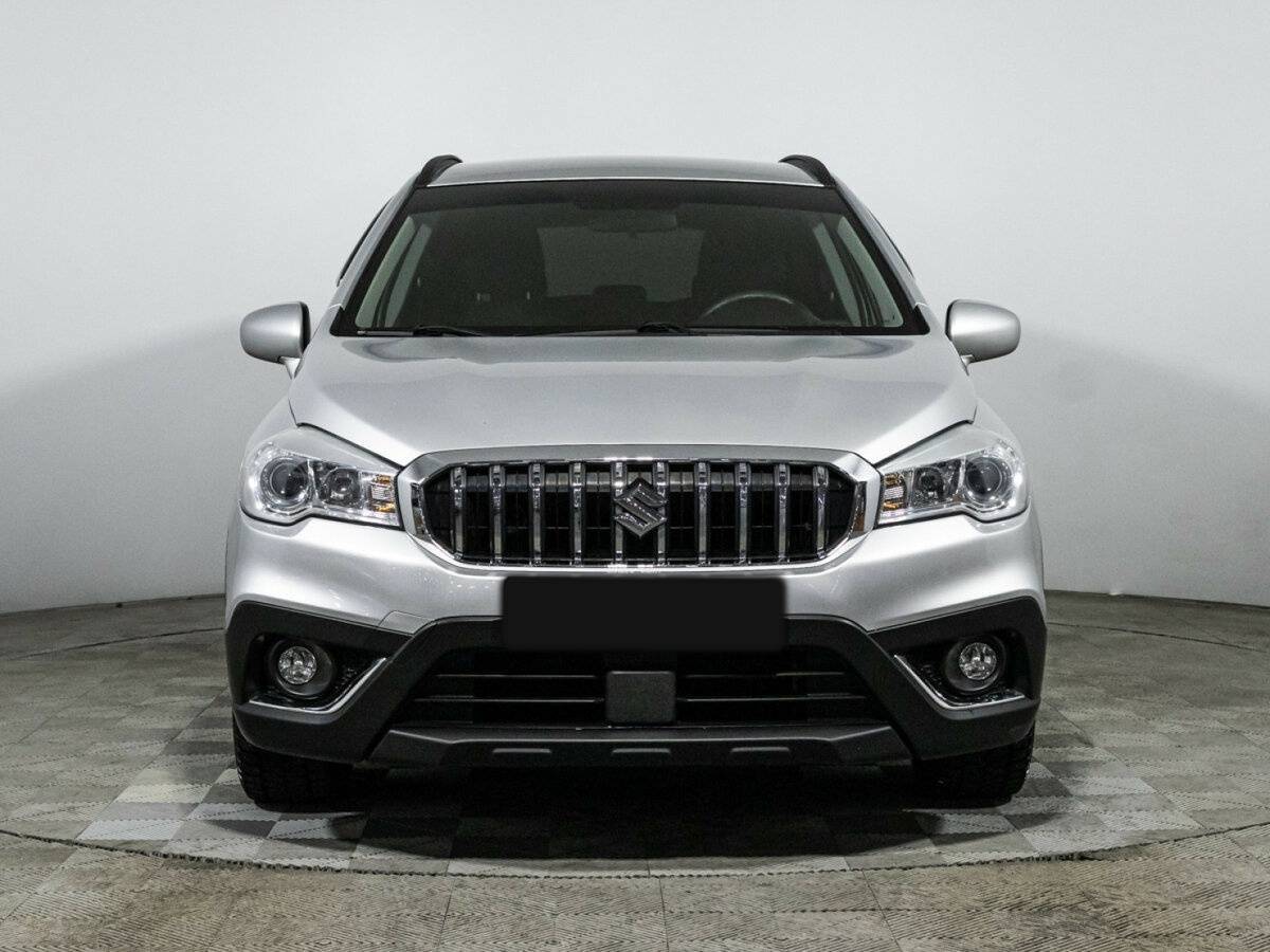 Купить Suzuki SX4 с пробегом. Фото: #1