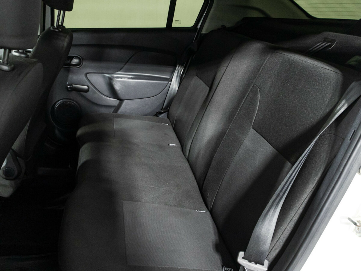 Купить Renault Logan с пробегом. Фото: #9