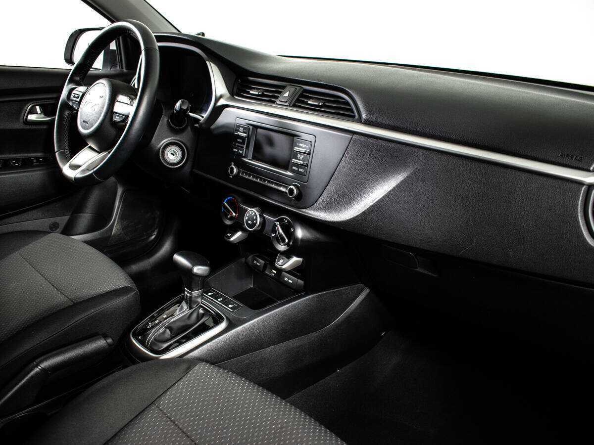 Купить Kia Rio с пробегом. Фото: #8