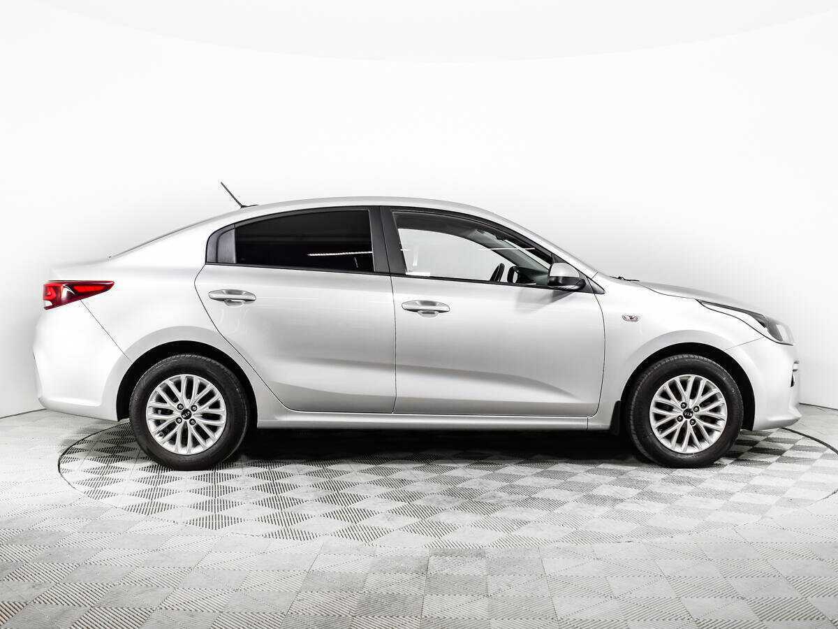Купить Kia Rio с пробегом. Фото: #3