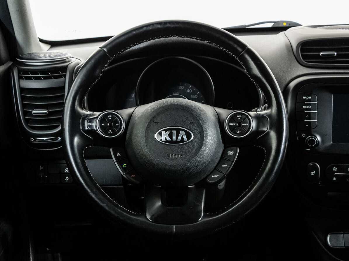 Купить Kia Soul с пробегом. Фото: #11