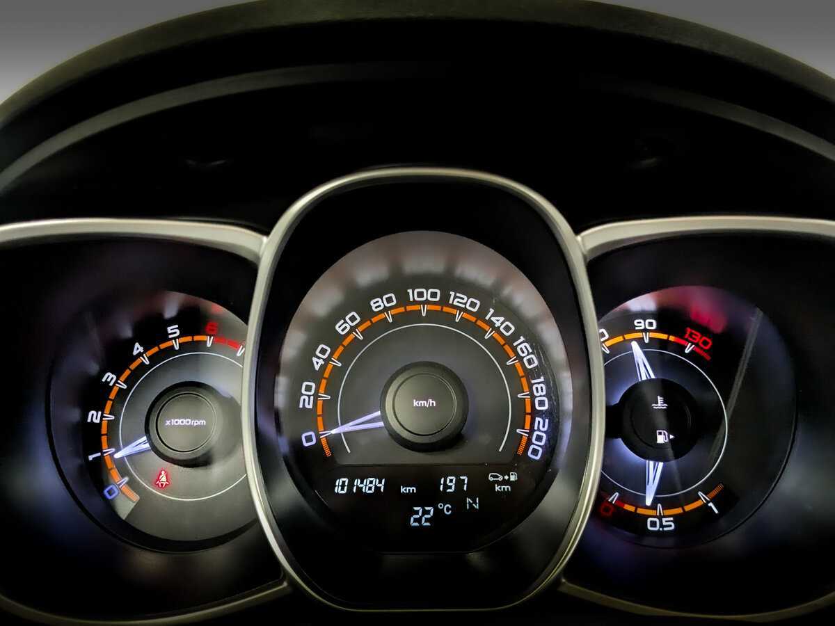 Купить Lada (ВАЗ) Vesta с пробегом. Фото: #12